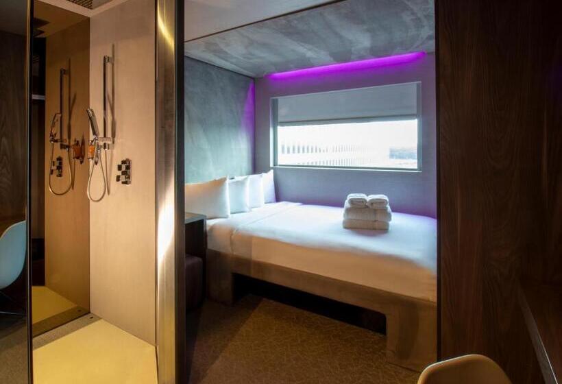 اتاق سوپریور, Bloc Hotel London Gatwick Airport