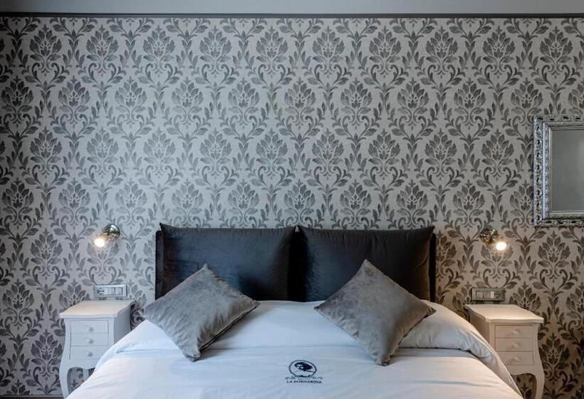 اتاق لوکس, Relais La Fornarina