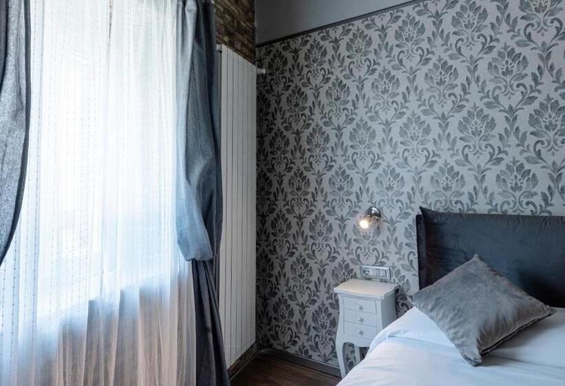 اتاق لوکس, Relais La Fornarina