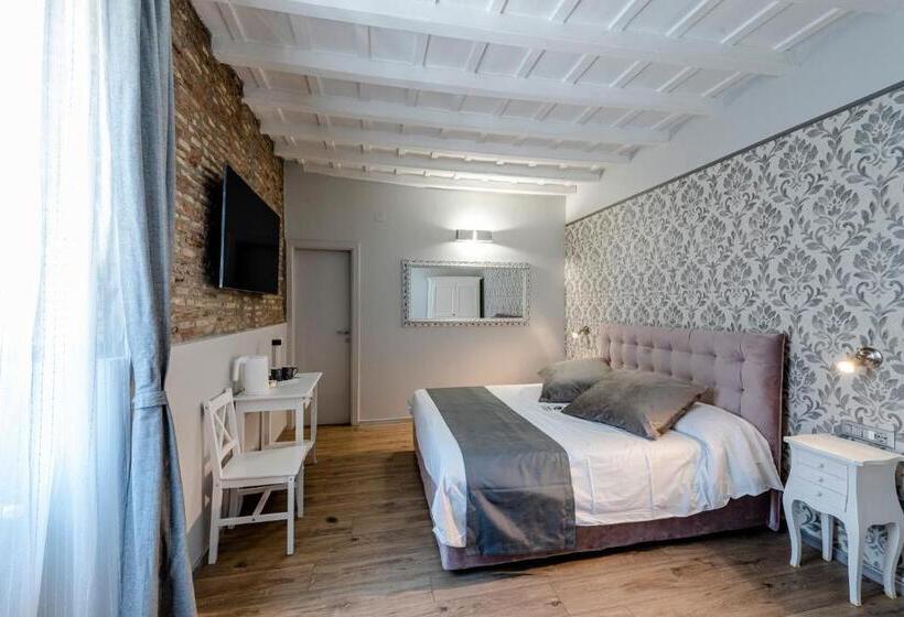 اتاق سوپریور, Relais La Fornarina