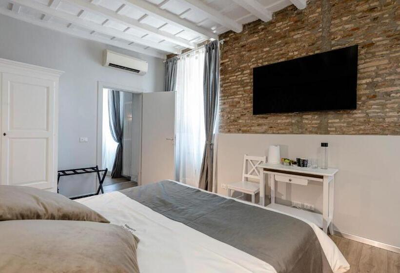اتاق سوپریور, Relais La Fornarina