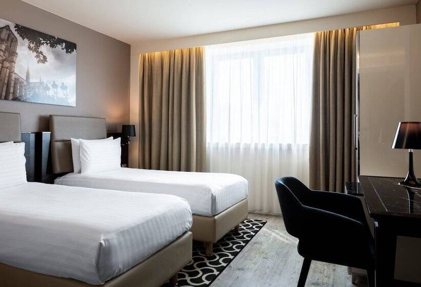 اتاق لوکس, Ac Hotel Paris Porte Maillot By Marriott