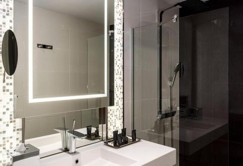 اتاق خانوادگی پرستیژ, Ac Hotel Paris Porte Maillot By Marriott