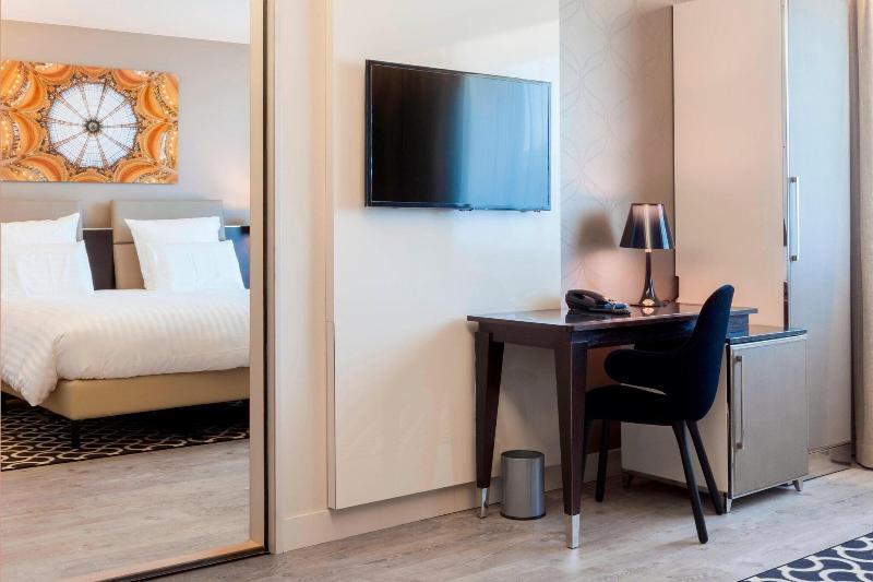 اتاق لوکس, Ac Hotel Paris Porte Maillot By Marriott
