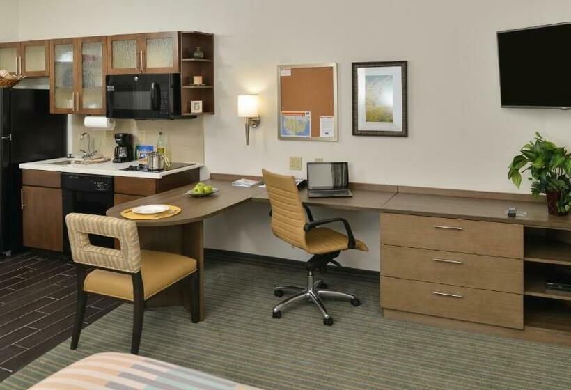 استودیوی استاندارد, Candlewood Suites Houma, An Ihg
