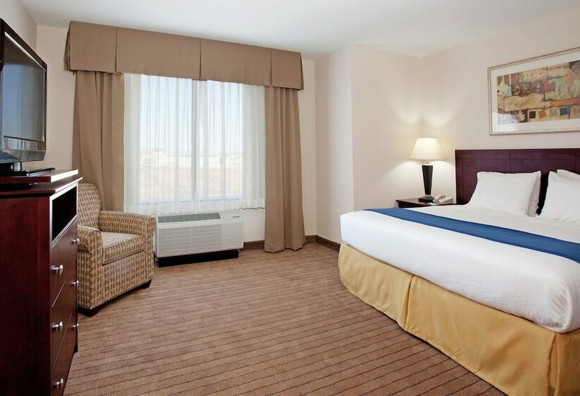 Standard Room, Holiday Inn Express Buffalo