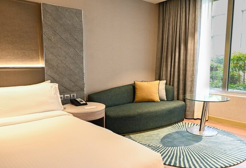 Standardzimmer mit Doppelbett, Holiday Inn New Delhi International Airport, An Ihg