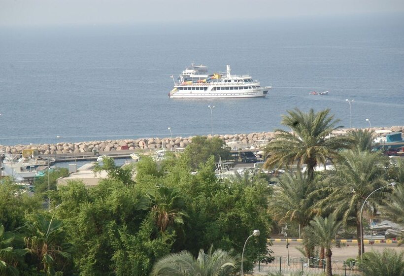 Standard Room Sea View with Balcony, Mina