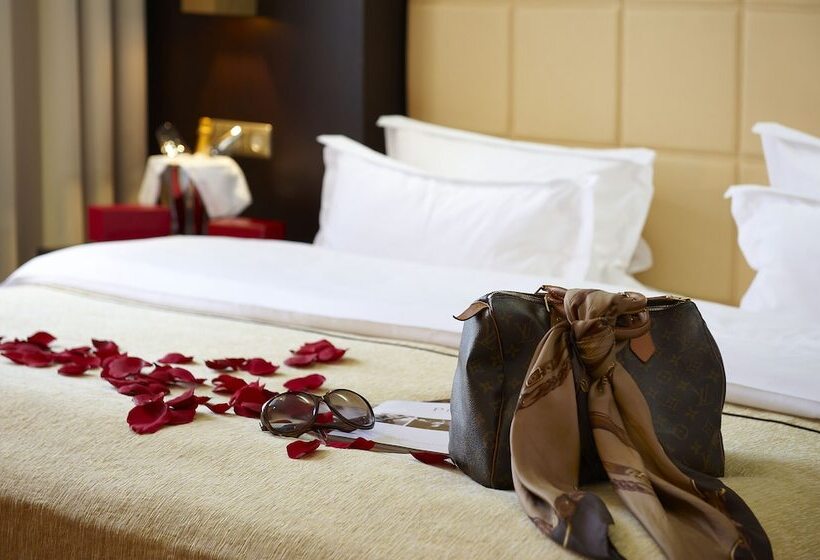 سوییت جونیور, Myplace Premium Apartments