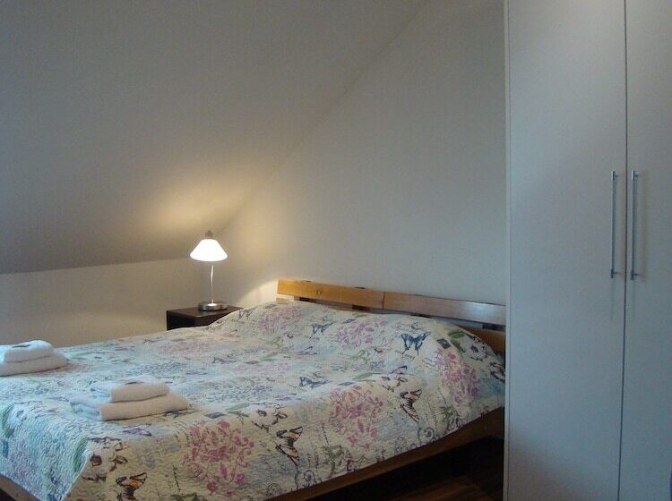 استودیوی استاندارد, Mystayprague Apartments