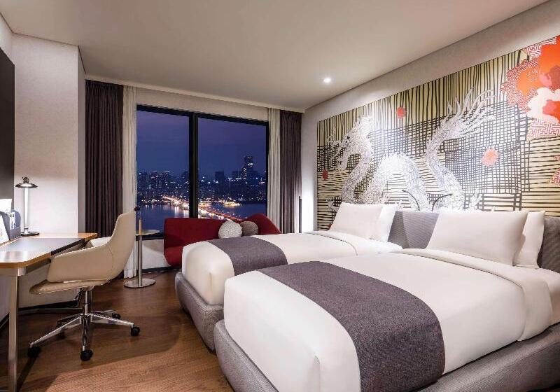 高级客房, Pattaya Modus Beachfront Resort
