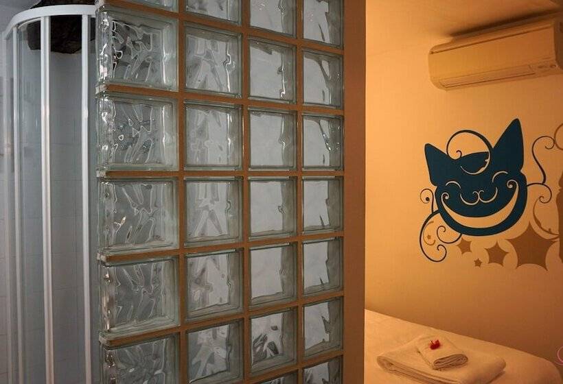 اتاق استاندارد یک نفره, Pension Aliciazzz Bed And Breakfast Bilbao