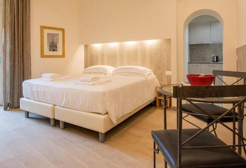 استودیوی کلاسیک, Relais Piazza Signoria