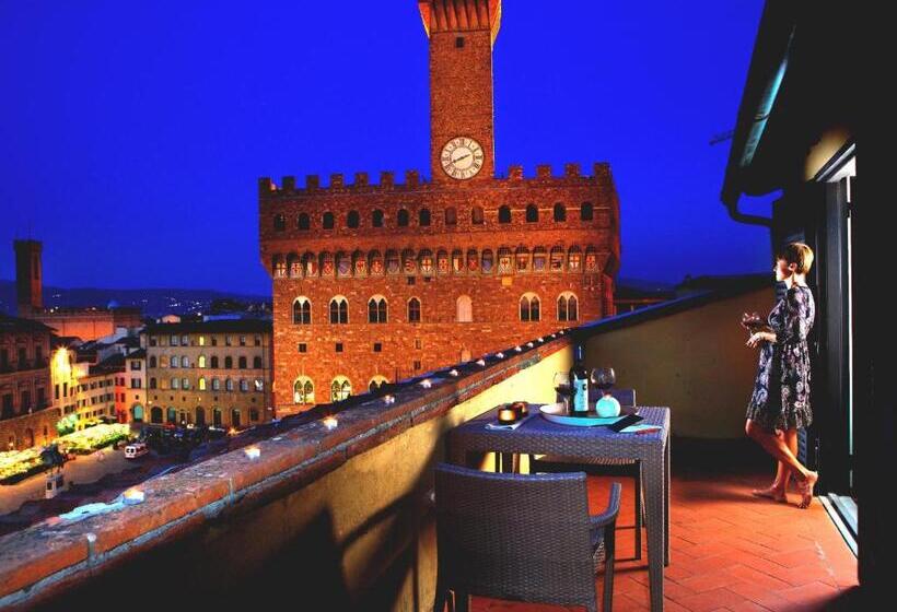 1 Bedroom Penthouse Apartment, Relais Piazza Signoria