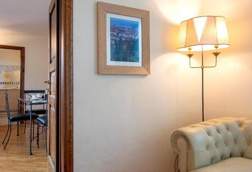 1 Bedroom Penthouse Apartment, Relais Piazza Signoria