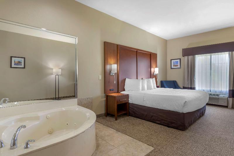 سوئیت با تخت بزرگ, Best Western Texas City