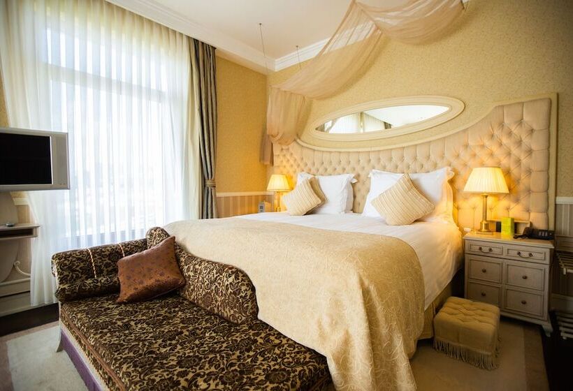 اتاق لوکس, Excelsior Hotel & Spa Baku