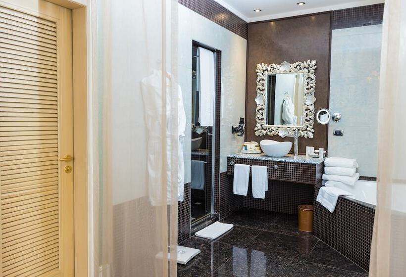 سوئیت رویال, Excelsior Hotel & Spa Baku