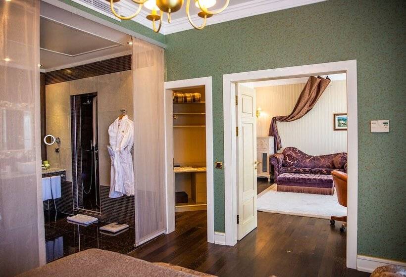 سوئیت رویال, Excelsior Hotel & Spa Baku