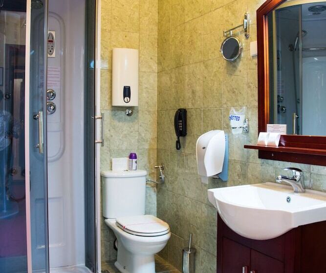 اتاق استاندارد, Garni Hotel Planeta Inn