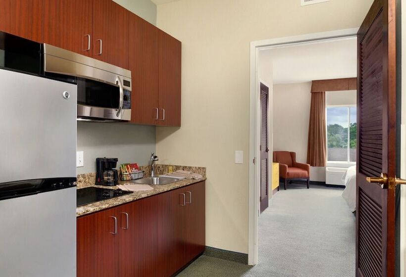 سوئیت برای معلولان, Hawthorn Extended Stay By Wyndham College Station