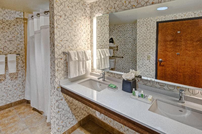 اتاق استاندارد, Holiday Inn Rocky Mount I 95 @ Us 64, An Ihg