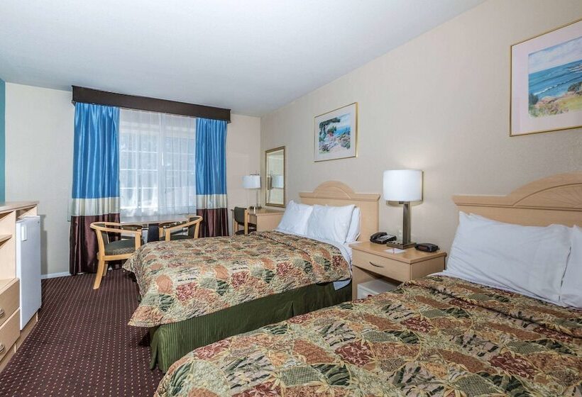 اتاق استاندارد با 2 تخت دوبل, Howard Johnson By Wyndham Santa Cruz Beach Boardwalk