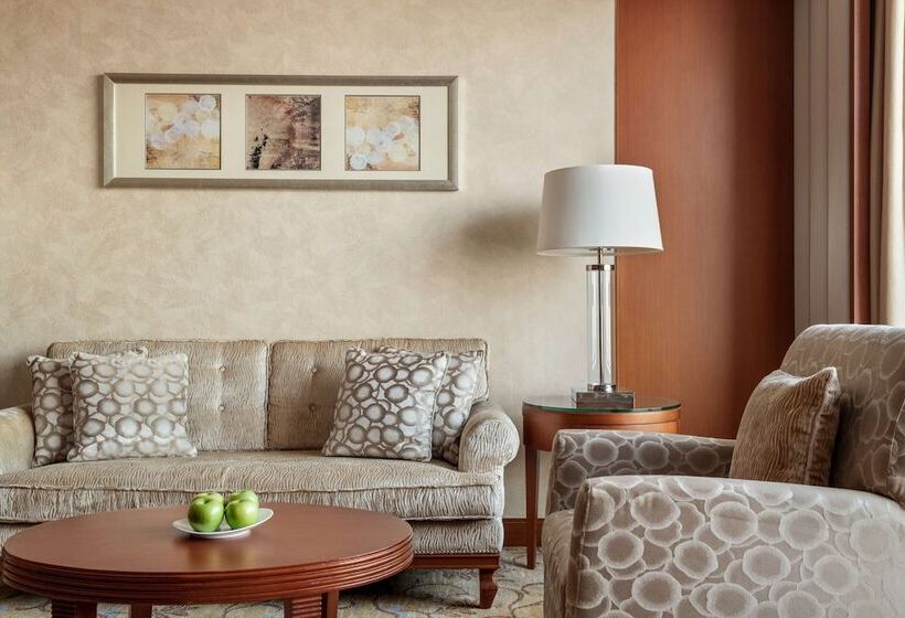سوییت اجرایی, Shangrila Huhhot