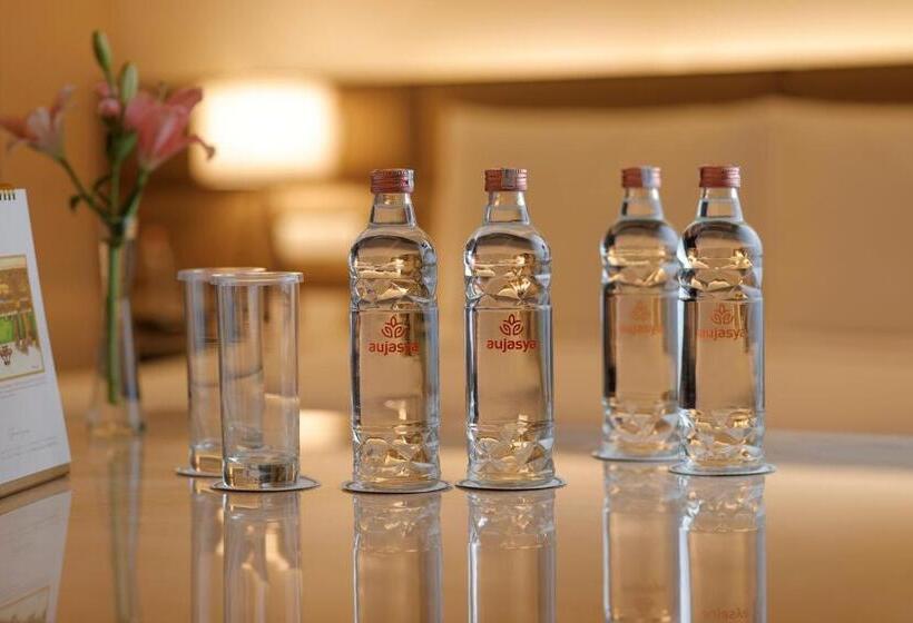 Cameră Deluxe, The Leela Ambience Convention Hotel Delhi