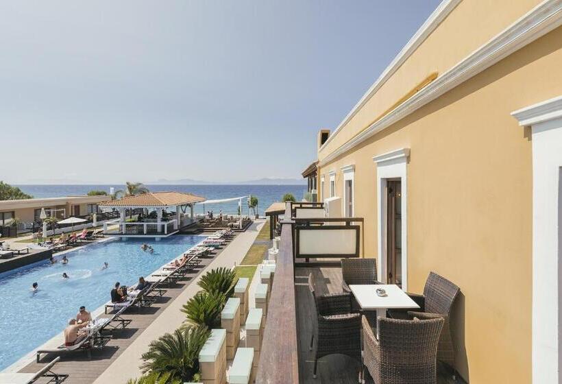 Полулюкс, Villa Di Mare Seaside Suites