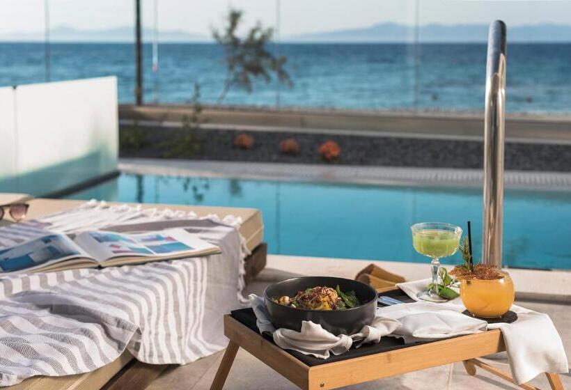 سوئیت پریمیوم با چشم‌انداز دریا, Villa Di Mare Seaside Suites