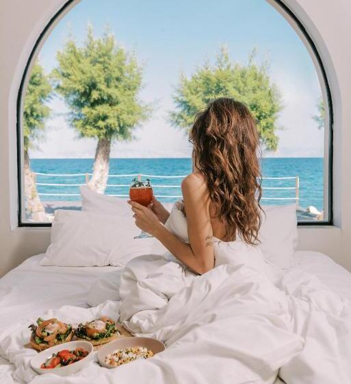 Tengerre Néző Lakosztály, Villa Di Mare Seaside Suites