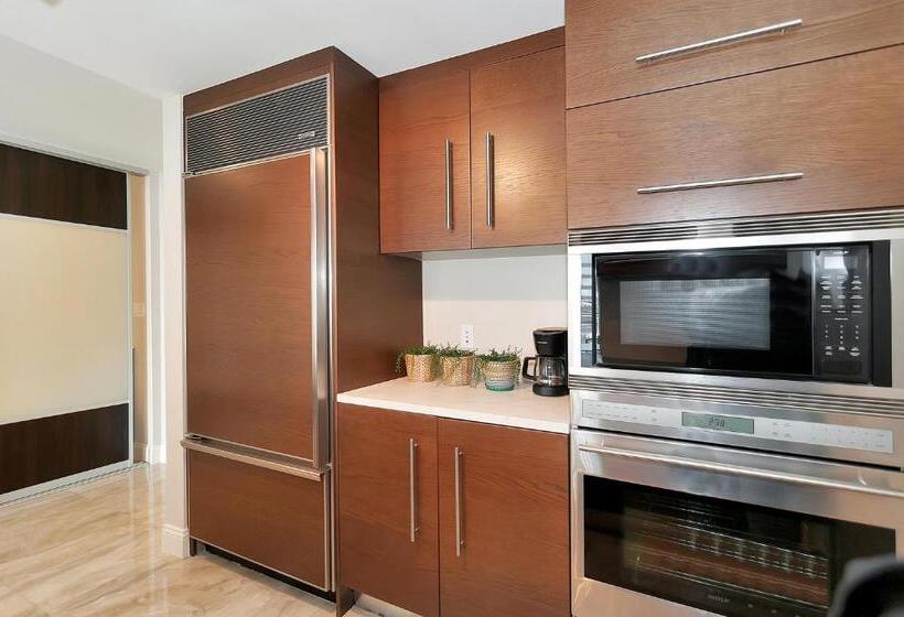 استودیوی استاندارد, Brickell By Miami Vacation Rentals
