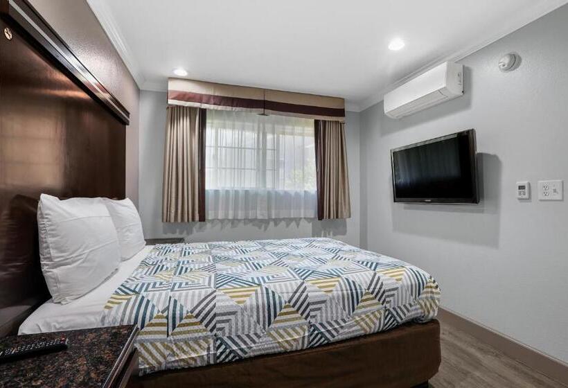 سوییت لوکس, Motel 6 Carlsbad, Ca North