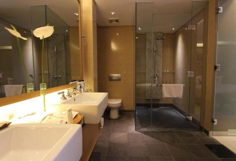 سوییت, Ossotel Legian