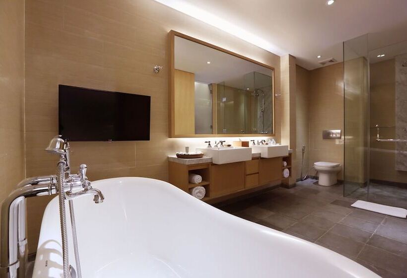 سوییت, Ossotel Legian