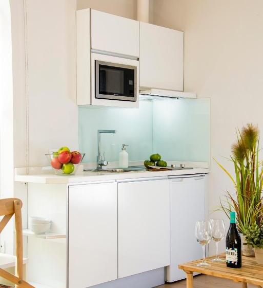 آپارتمان 2 خوابه, Suites Sevilla Plaza