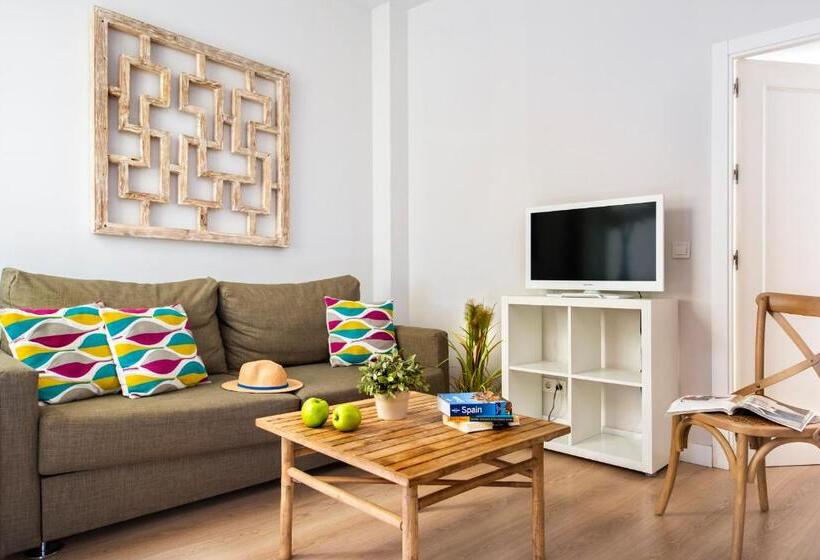 آپارتمان 2 خوابه, Suites Sevilla Plaza