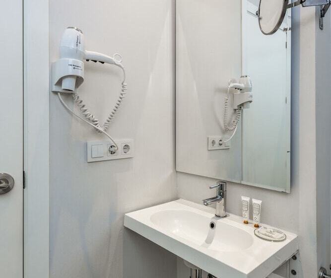 آپارتمان 1 خوابه, Suites Sevilla Plaza