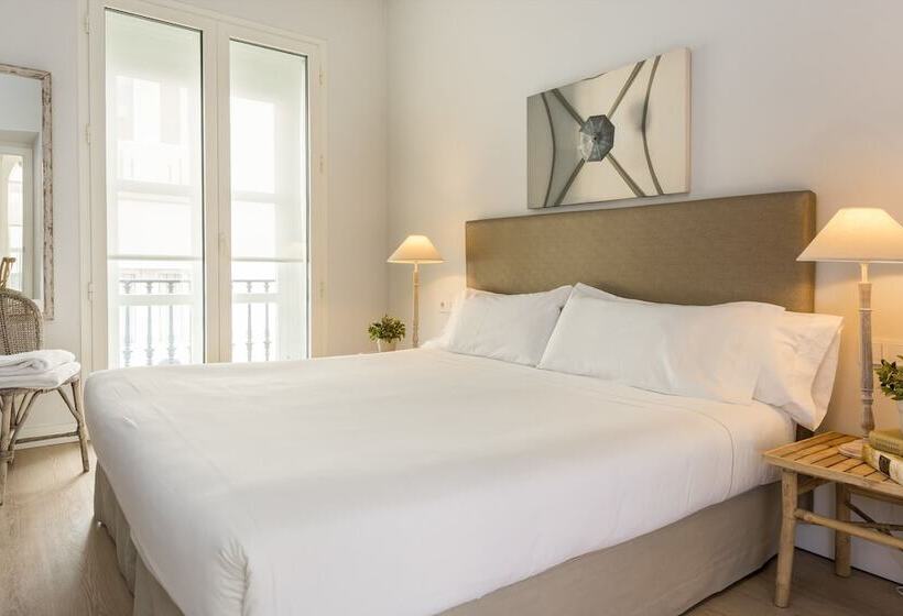 آپارتمان 2 خوابه, Suites Sevilla Plaza