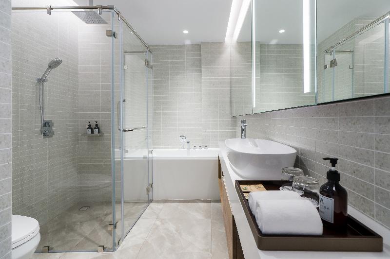 آپارتمان 1 خوابه, Suites Sevilla Plaza