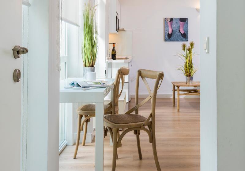 آپارتمان 2 خوابه, Suites Sevilla Plaza