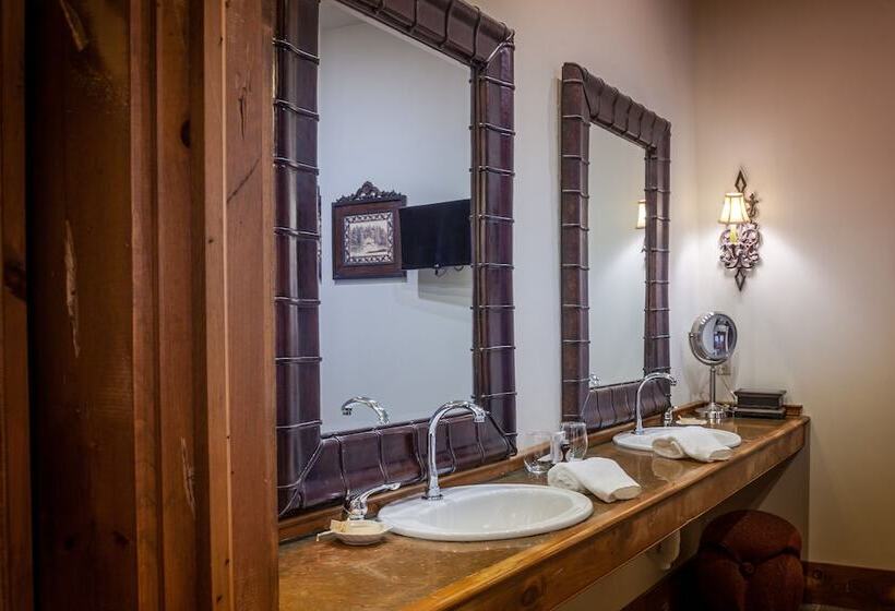 سوییت, The Inn At Leola Village, A Historic Hotel Of America