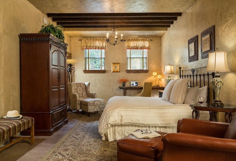 اتاق کلاب, The Inn At Leola Village, A Historic Hotel Of America