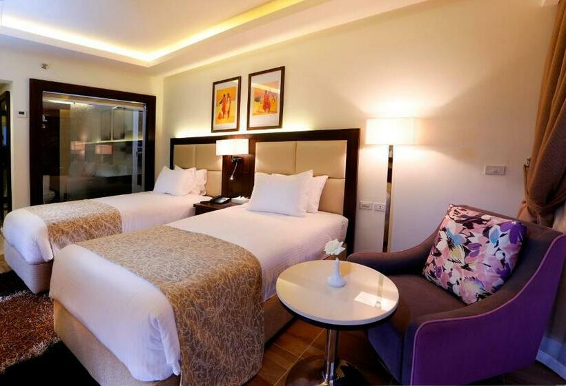 اتاق لوکس, Pickalbatros White Beach Resort  Hurghada