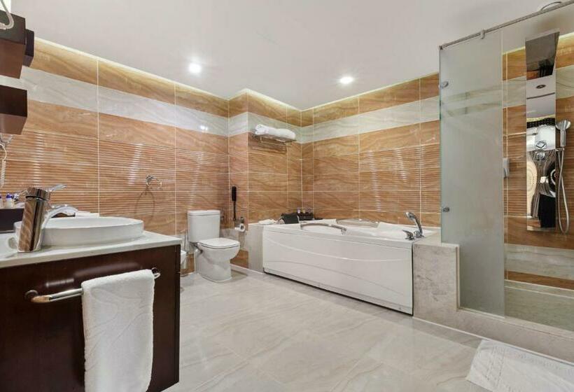سوئیت رویال, Pickalbatros White Beach Resort  Hurghada