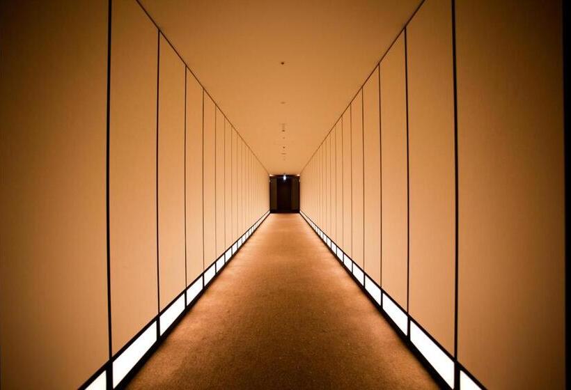 اتاق لوکس با تخت بزرگ, Andaz Tokyo   A Concept By Hyatt