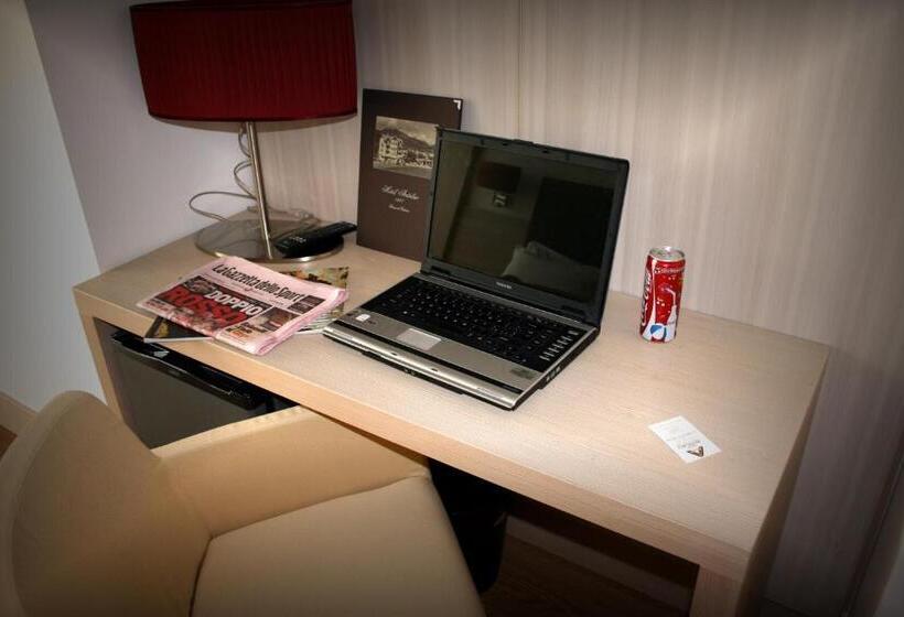 اتاق عادی, Th Cadore   Hotel Antelao
