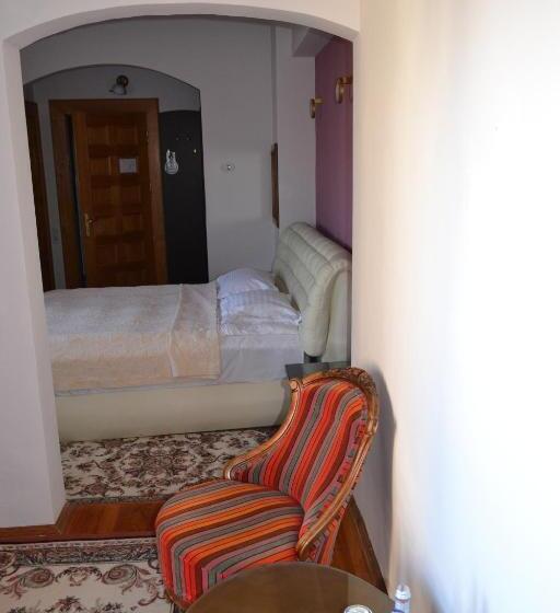 اتاق استاندارد, Casa Cranta
