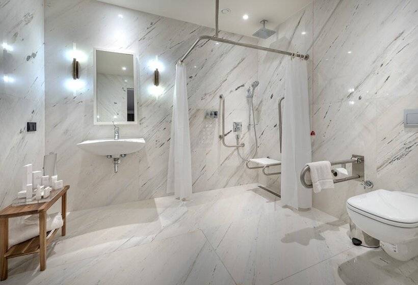 اتاق لوکس با بالکن و چشم‌انداز دریا, Casa Nonna Bodrum   Adult Only